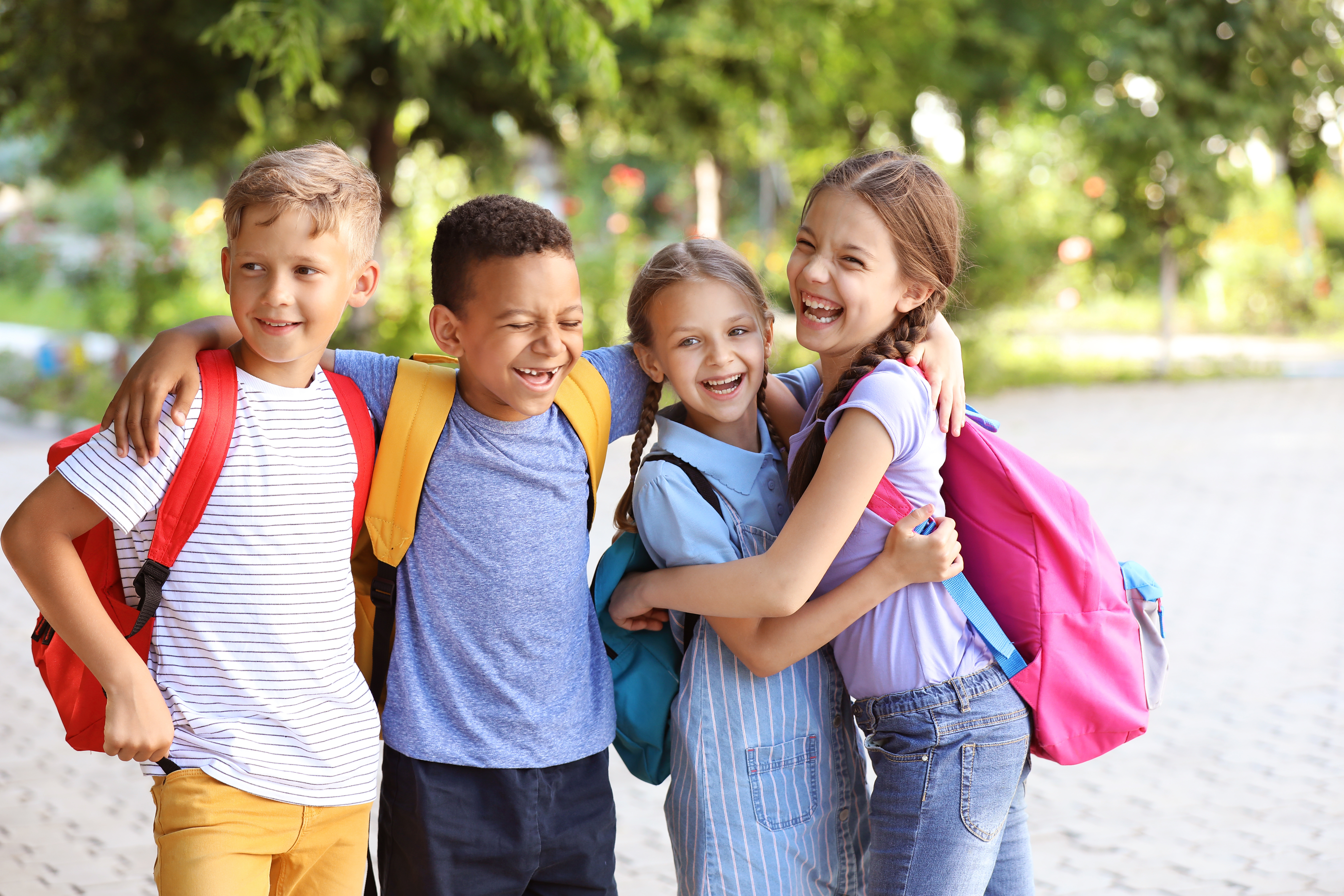 Hurra - die Schule geht wieder los! School starts again! - Bild 1
